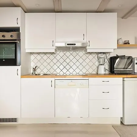 Dinbnb Appartments L Historical Seaside Apt I 500m To Bryggen - Value! Daire