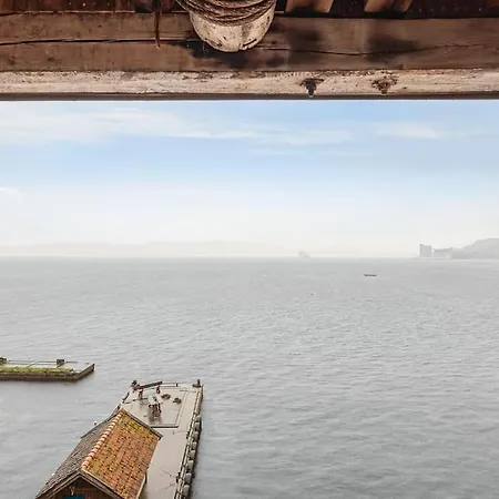 Dinbnb Appartments L Historical Seaside Apt I 500m To Bryggen - Value! ベルゲン